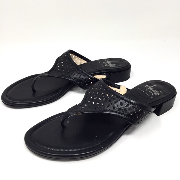 Amalfi By Rangoni Black Sandals - Picture 2 of 8